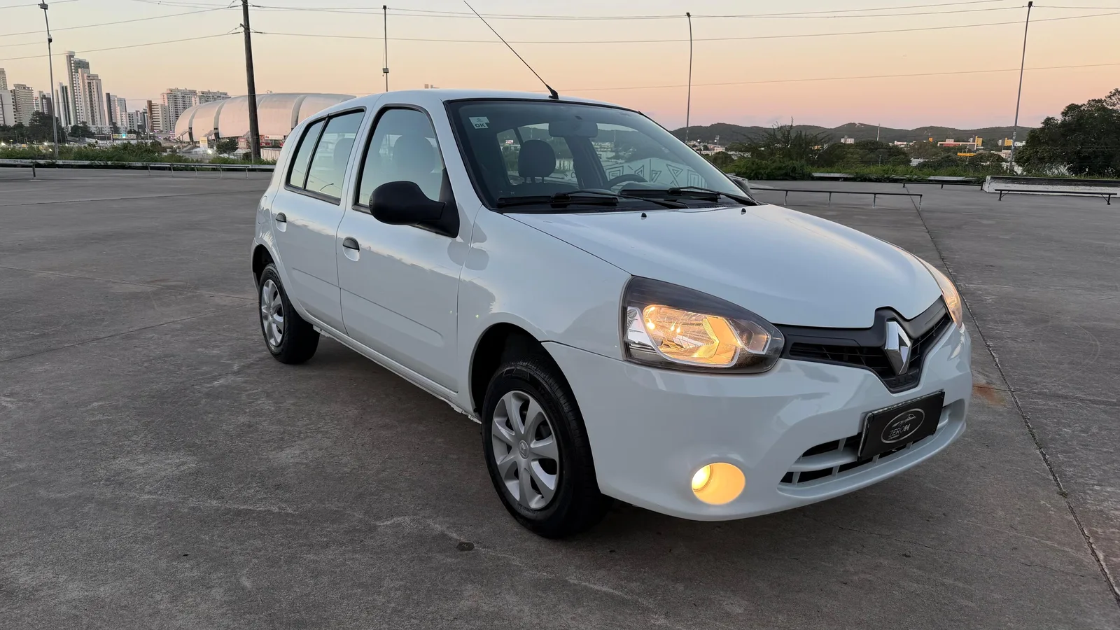 Renault Clio Expression 1.0 2015