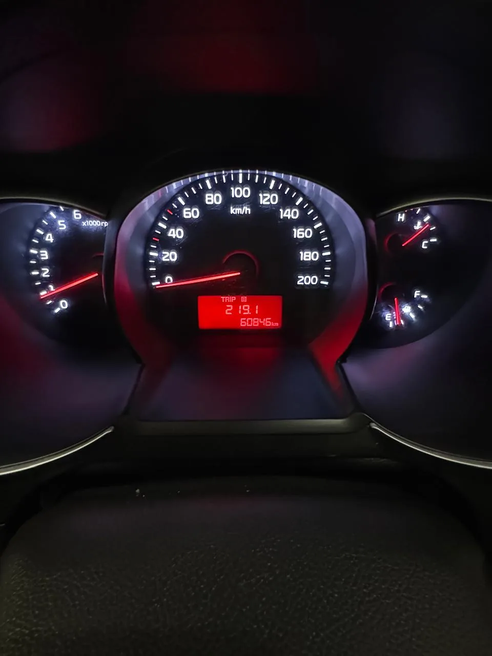 Kia Picanto EX 1.0 Flex 2016 — foto 9 de 10
