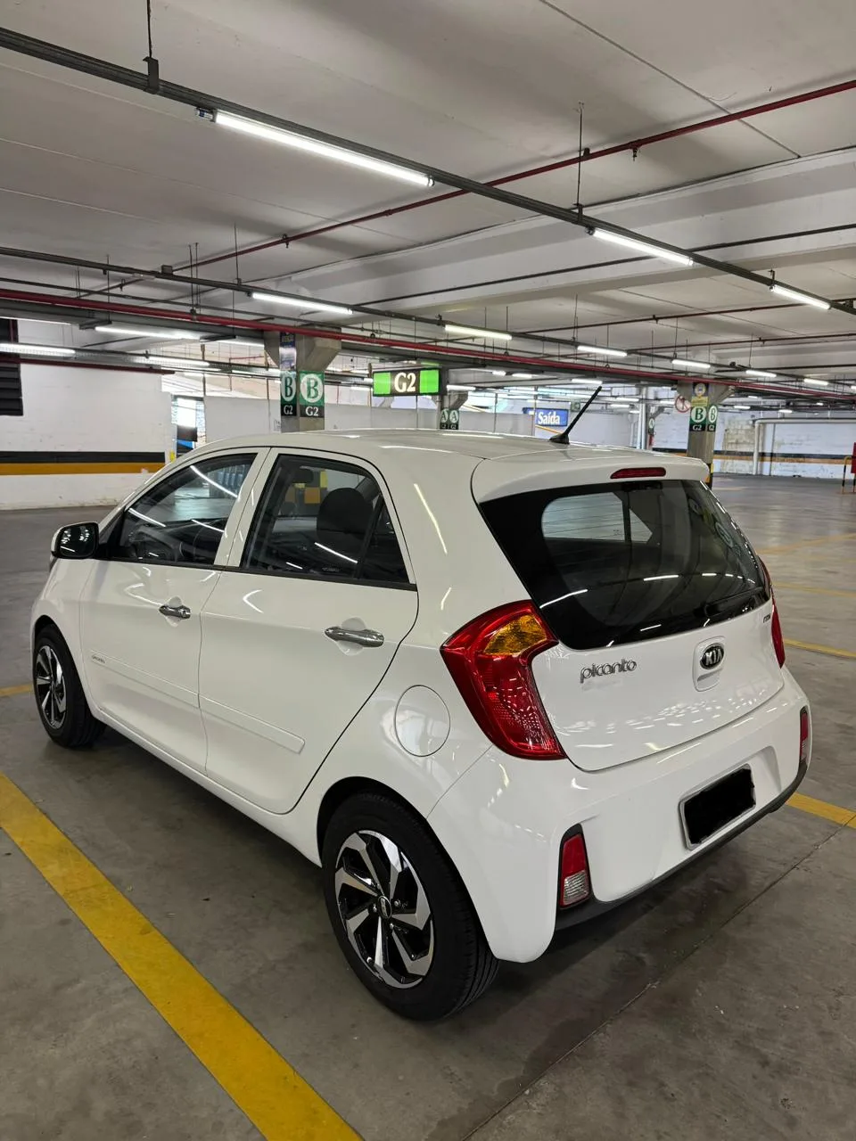 Kia Picanto EX 1.0 Flex 2016 — foto 10 de 10
