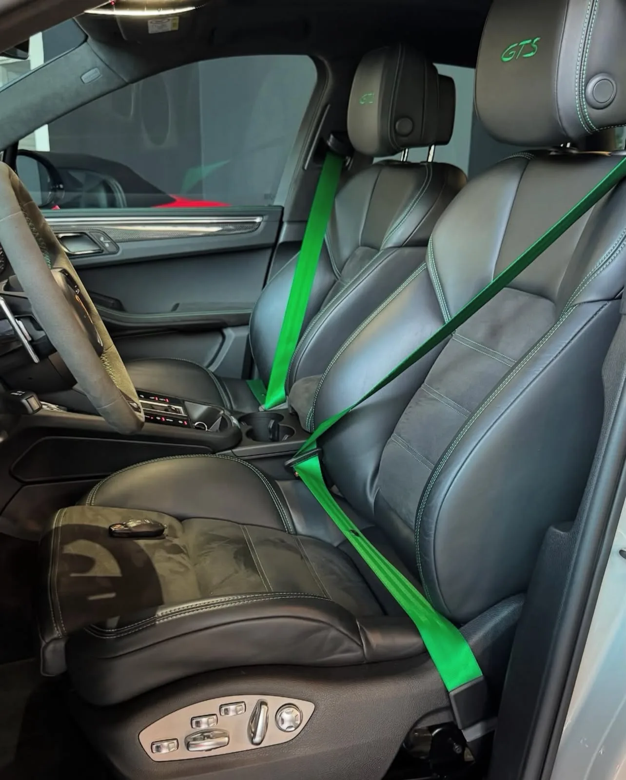 Porsche Macan GTS 2022 — foto 7 de 9