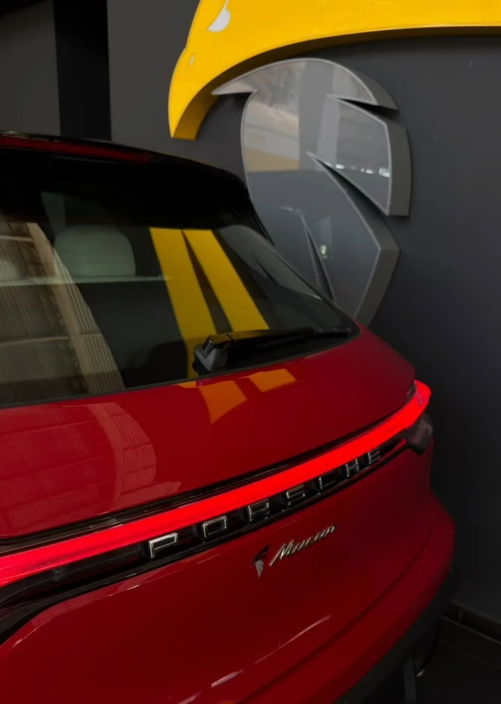 Porsche Macan 2.0 Turbo 2023 — foto 6 de 10