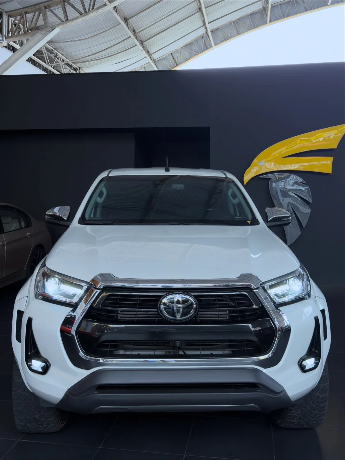 Toyota Hilux SRX Plus 4x4 2024